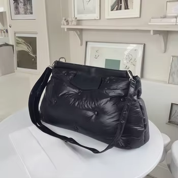 puffy duffle ženska torbica preko ramena